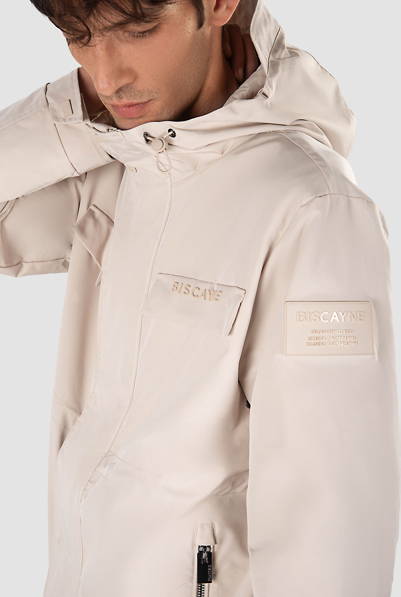 chaquetanarrow
